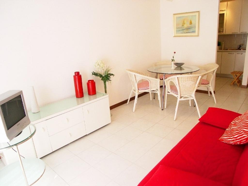 Lina'S Apartment Grado Esterno foto